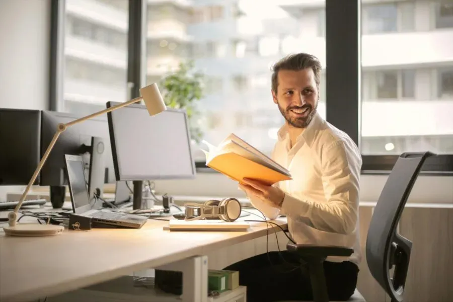 Smarter Screening Interviews: How Technology is Transforming Recruitment in 2025